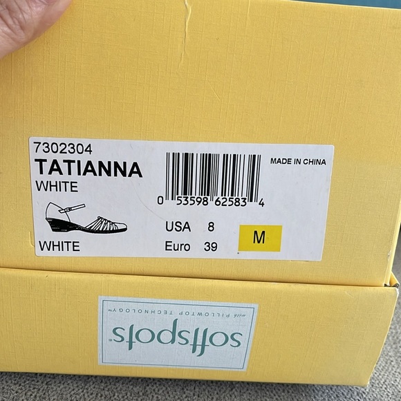 NIB white Softspots shoes - Picture 5 of 6